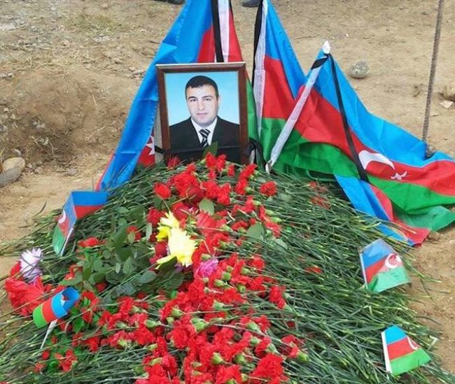 Yaşasaydı 39 yaşı olacaqdı - Şəhid Həsənin doğum günüdür - FOTO