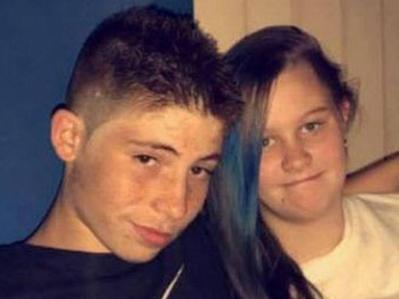 15 yaşlı qız 14 yaşlı oğlandan hamilə qaldı, körpələrini də götürüb qaçdılar - FOTO