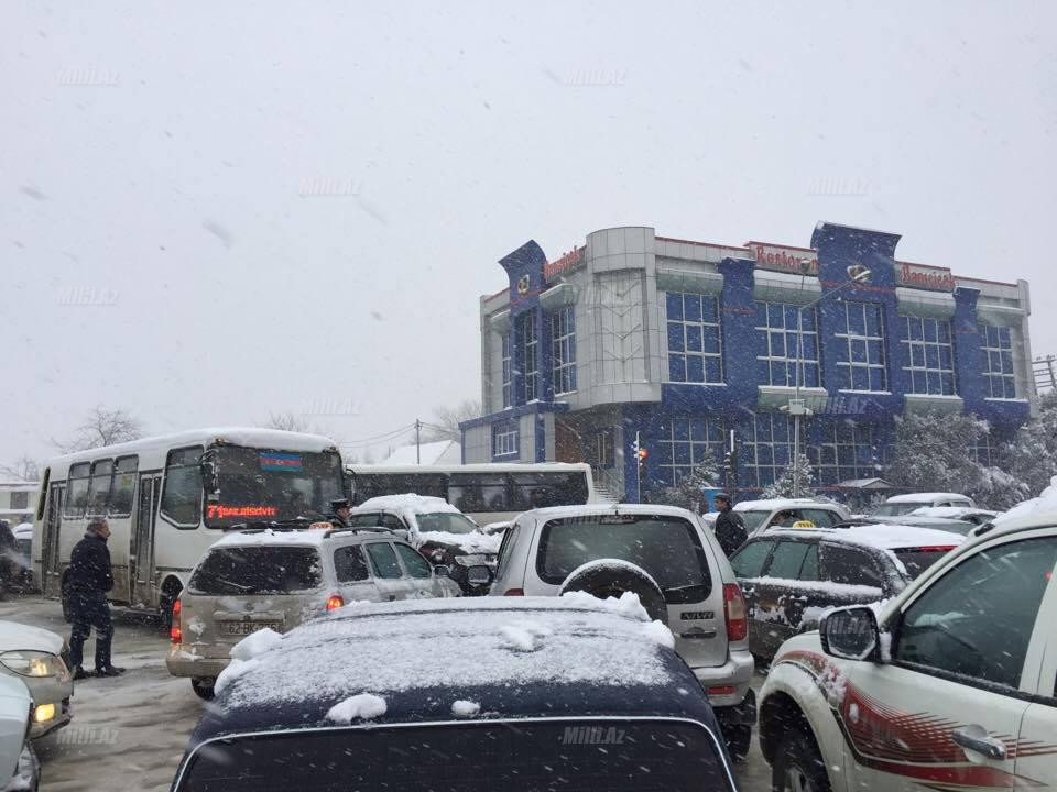 Dövlət qəzeti də Bakı nəqliyyatını