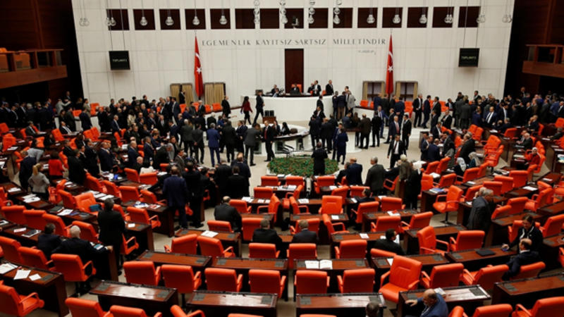 Ərdoğan parlamenti buraxacaq? - RƏSMİ CAVAB