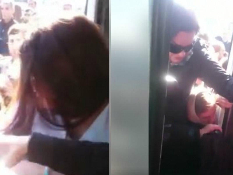 Sərnişinlərin avtobus 