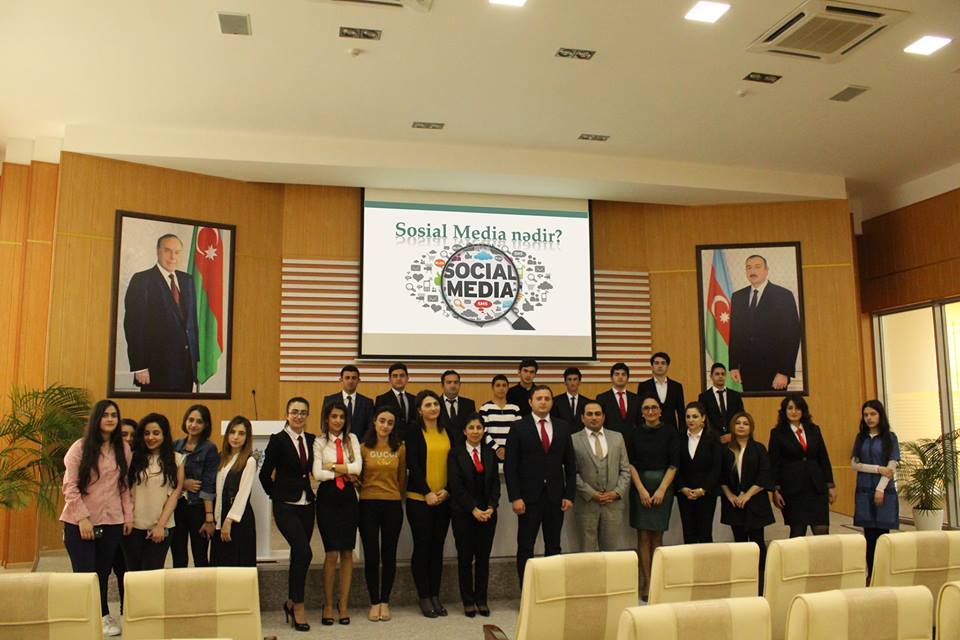 Binəqədi rayonunda IV İslam Həmrəylik Oyunlarının Sosial şəbəkələrdə təbliğat kampaniyası ilə bağlı toplantı keçirilib - FOTOLAR