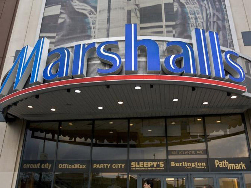 Azərbaycan diplomatının arvadı Nyu-Yorkda oğurluqda ittiham edilir