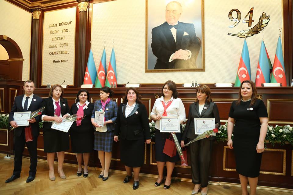 Gəncədə Zərifə Əliyevanın anadan olmasının 94-cü ildönümünə həsr edilən elmi - praktik konfrans keçirilib