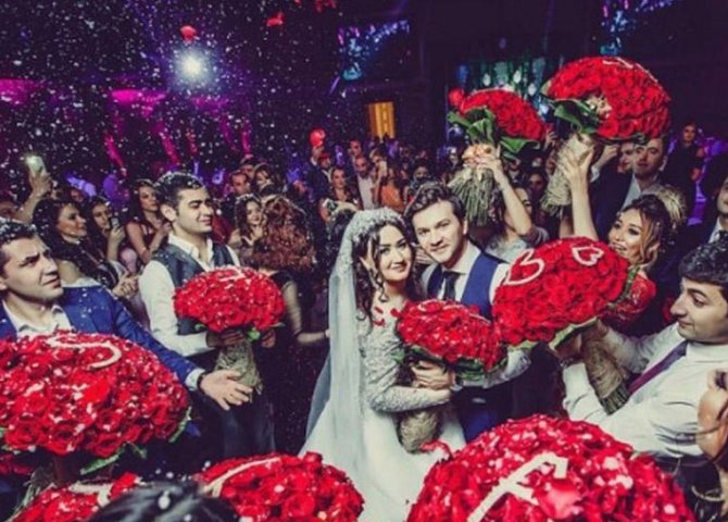 Atasının işdən qovulmasına səbəb olan Aysel sosial şəbəkədən də getdi