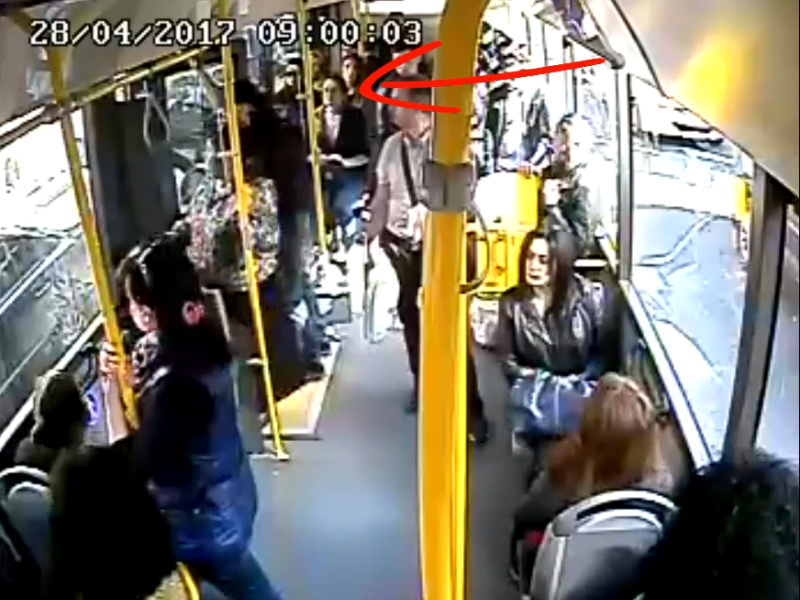 Sərnişin özü ilə yanaşı digərlərinin də həyatını təhlükəyə atdı - 