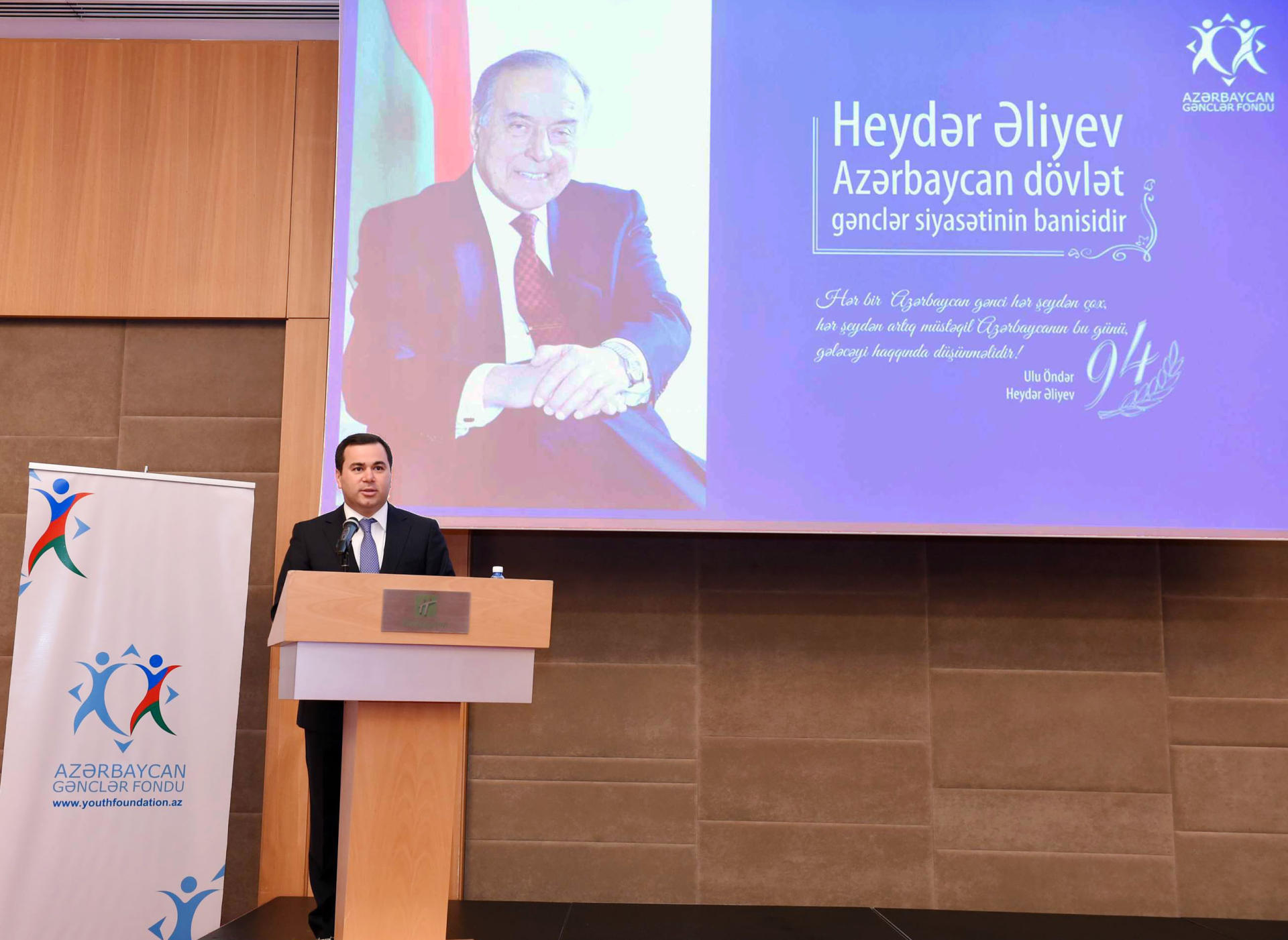 Gənclər Fondu Ümummilli lider Heydər Əliyevin 94 illiyinə həsr olunmuş tədbir keçirib - FOTOLAR