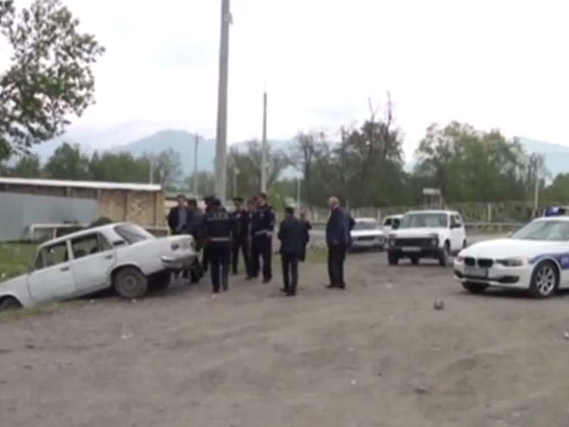 Avtomobil 7 yaşlı uşağı vurdu - Vəziyyəti ağırdır - VİDEO