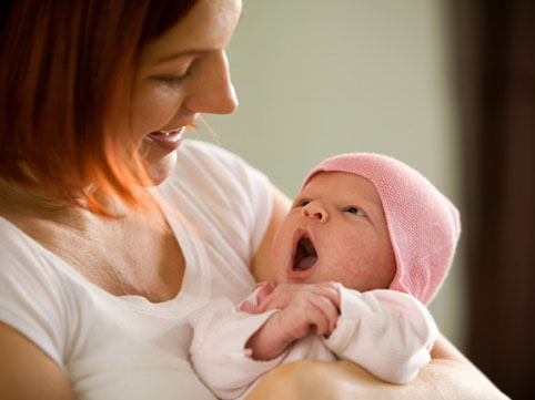 Analar körpələrinə niyə süd vermir? - 