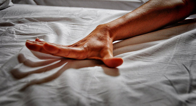 Evli kişilər arvadları ilə bu SƏBƏBƏ görə sevişmək istəmir