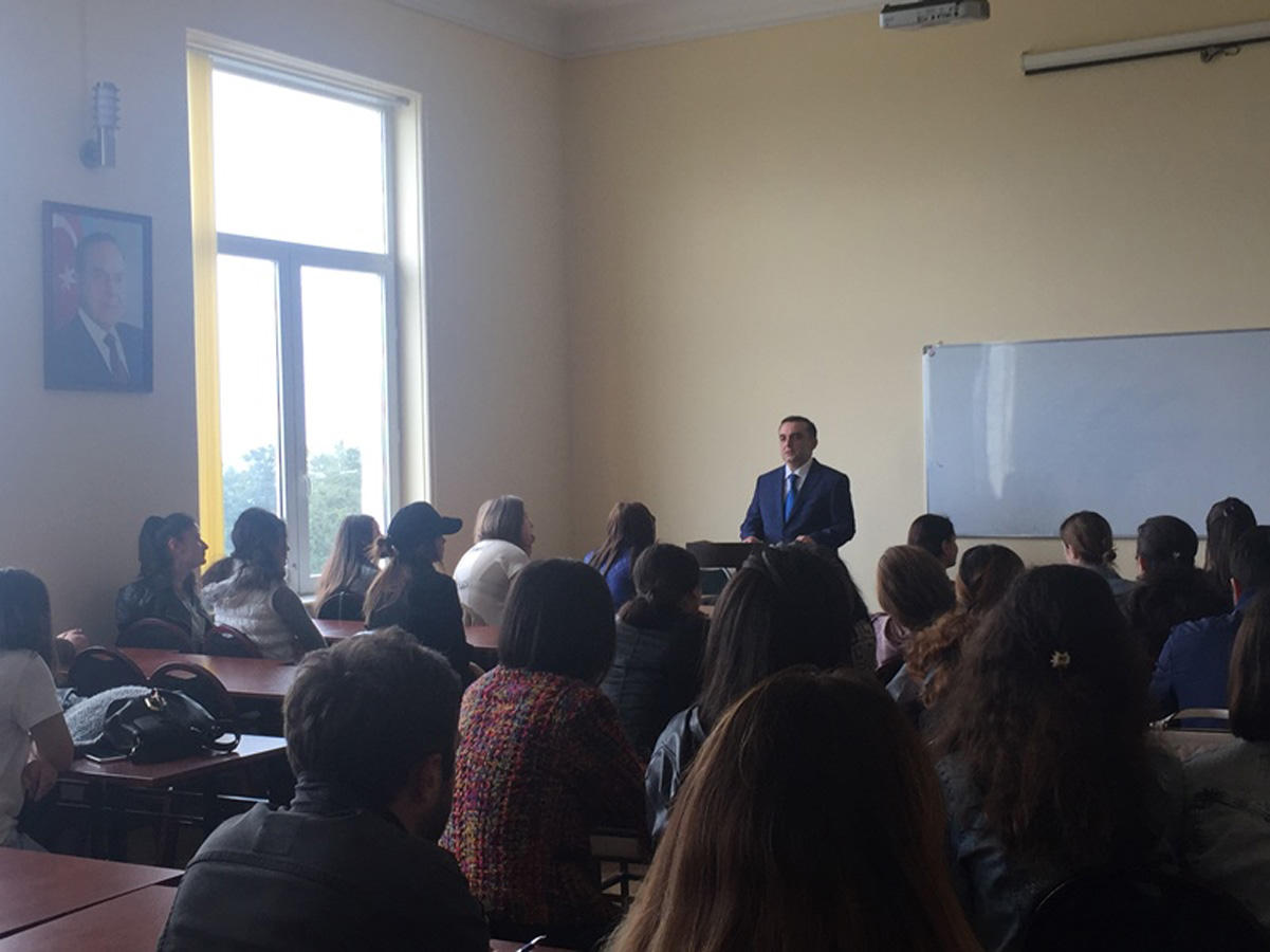 Batumidə ümummilli lider Heydər Əliyevin xatirəsi ehtiramla yad edilib - FOTOLAR