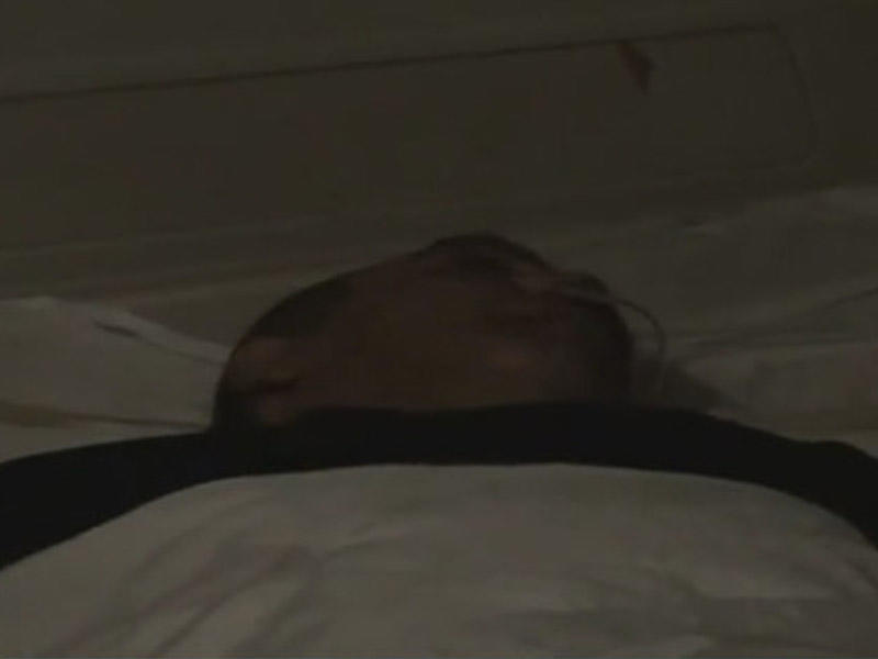 İki ayağından əlil olan piyada