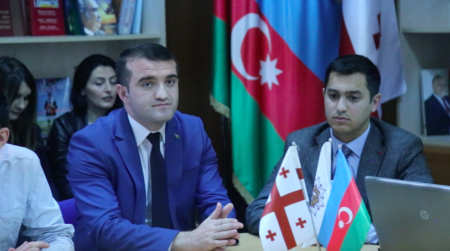 Tbilisidə “Azərbaycan-Gürcüstan münasibətlərinin inkişafında gənclərin rolu” mövzusunda konfrans keçirilib
