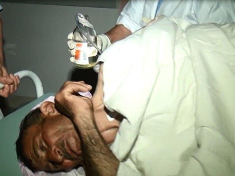 Zərdabda torpaq üstündə dava: 1 nəfər bıçaqlandı - VİDEO