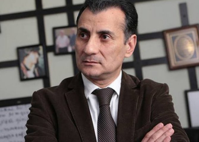 Mirşahin onu tənqid edənləri hədələdi: 