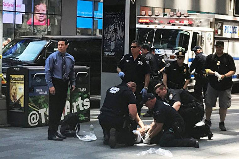 Nyu-Yorku qana bulayan şəxsin kimliyi məlum oldu