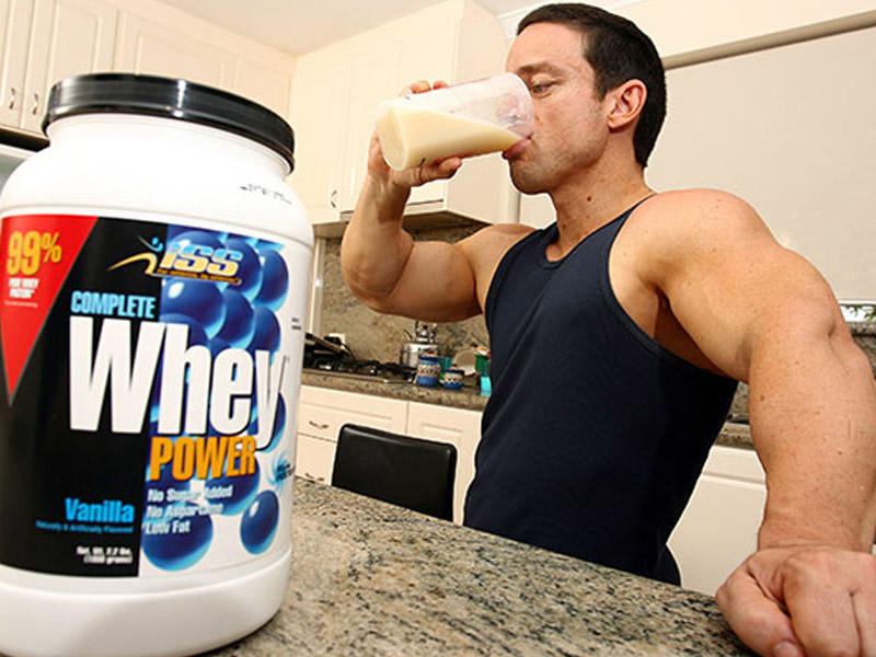 Azərbaycanda proteindən ölüm faktı - İçək, ya içməyək?