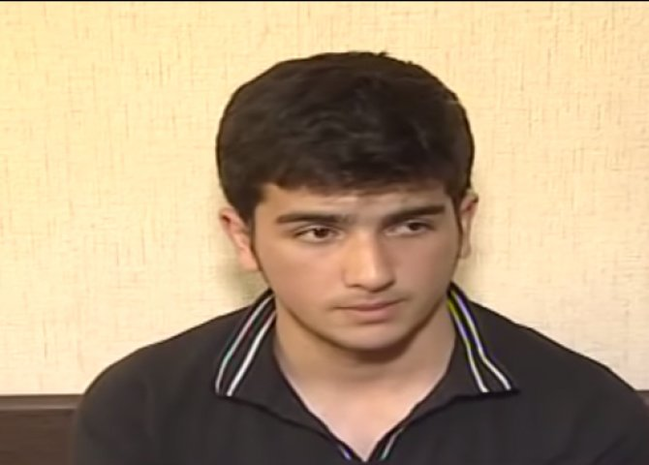 Bakıda oğlan Facebook-da tanış olduğu oğlanı bağda...- VİDEO