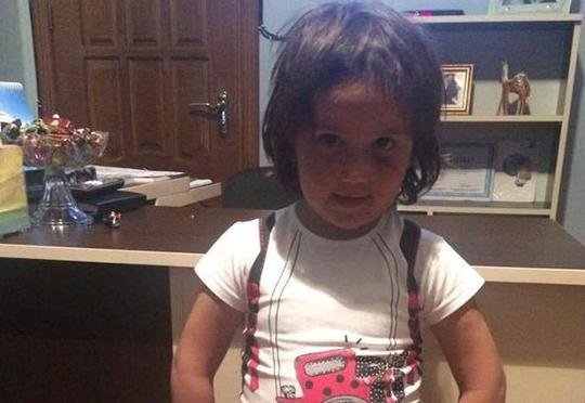 5 yaşlı Yağmuru döyüb küçəyə atan anadan ŞOK ETİRAF! -