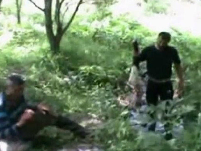 Son AN! Ermənilər ƏSİR GÖTÜRDÜKLƏRİNİ DEDİYİ HƏRBÇİMİZİN görüntülərini yaydı - 