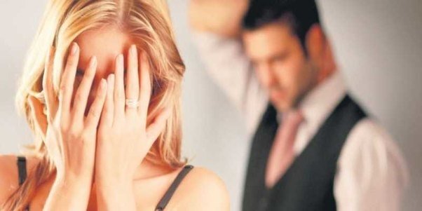 Sevgilisi evli qadını lüt şəkilləri ilə şantaj etdi, əri isə... - Azərbaycanda BİABIRÇILIQ