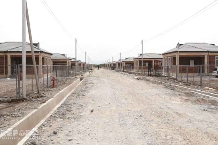 Cocuq Mərcanlıda evlərin, məscidin və məktəb binasının tikintisi başa çatıb — VİDEO