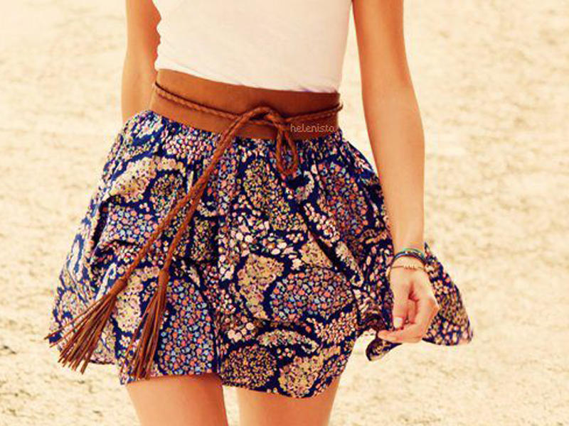 Açıq-saçıq geyinən qadınlar kişilərin orucunu pozur?