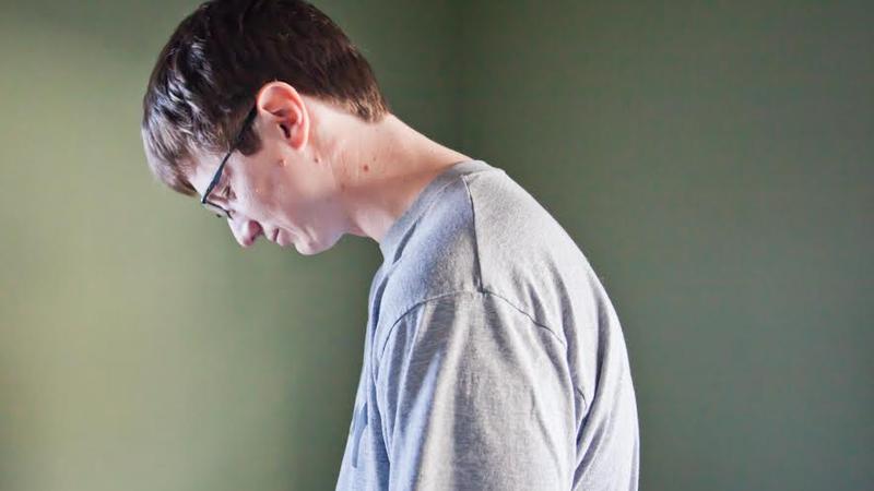 “Dilənçi pozası”ndan xilas olmaq istəyirsizsə… - VİDEO