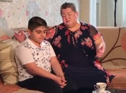 Onurğası iflic olan Könül Xasıyevanın 