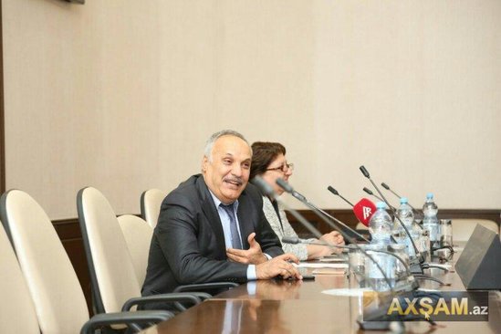 49 yaşında ərə gedən xalq artistimiz Aygünün əri görün harada görüntüləndi - FOTO