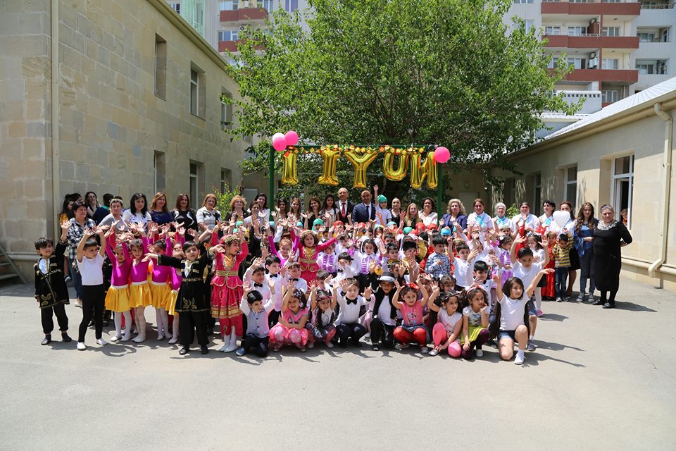 Binəqədi rayonunda 1 iyun Uşaqların Beynəlxalq Müdafiəsi Günü münasibətilə silsilə tədbirlər keçirilib