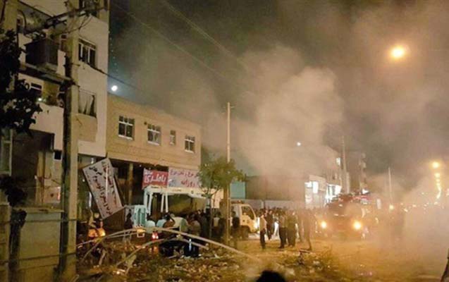 İranda ticarət mərkəzində partlayış, 32 yaralı var