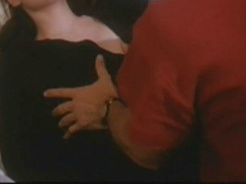 Evə içkili gəlib bacısını zorladı - Hamilə qızı başqasına verdilər - Türkiyədə