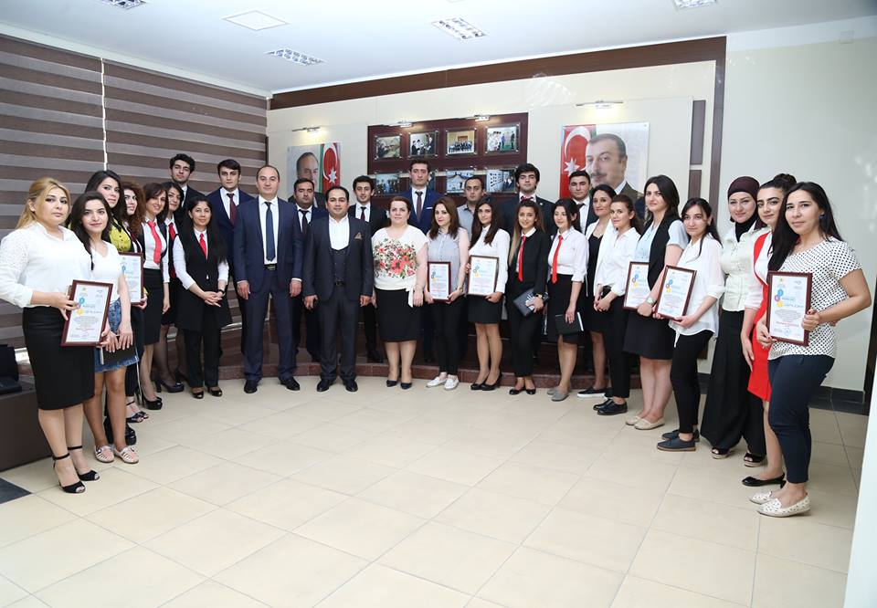 ASGA Binəqədi rayonunda “GƏNCLƏRİN İKT İNKİŞAFI MƏRKƏZİ” adlı layihəsi çərçivəsində “Media və Biz” adlı təlim keçirdi - FOTOLAR