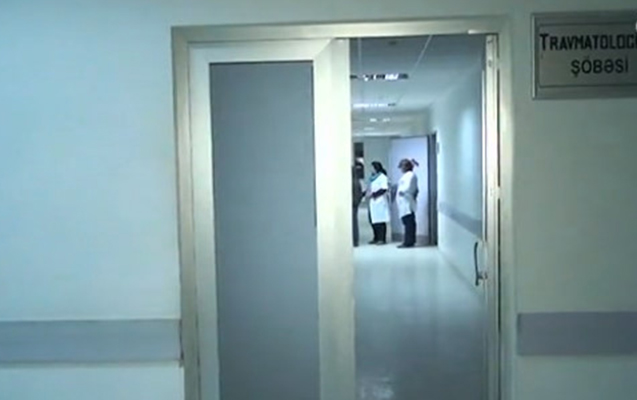 4 YAŞLI UŞAQ SƏHVƏN BENZIN IÇDI