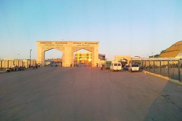 AXTARIŞDA OLAN 379 NƏFƏR SƏRHƏDDƏ TUTULUB