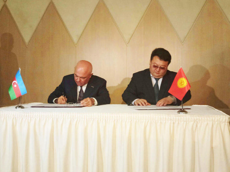 AZƏRBAYCAN RUSIYA VƏ QIRĞIZISTANLA GÖMRÜK SAZIŞI IMZALADI - FOTO