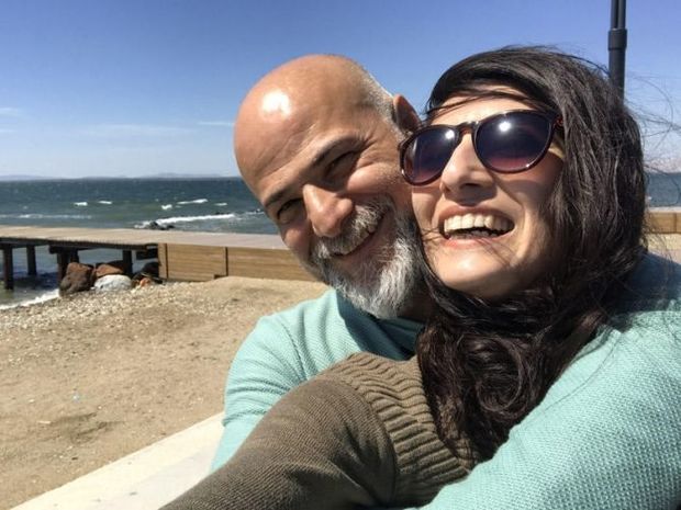 AZƏRBAYCANLI AKTRISANIN QIZI MƏŞHUR TÜRK REJISSORUNA ƏRƏ GEDIR – FOTO