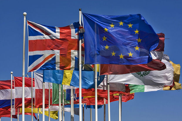 AVROPA İTTIFAQINDA MOBIL ROUMINQ LƏĞV EDILDI