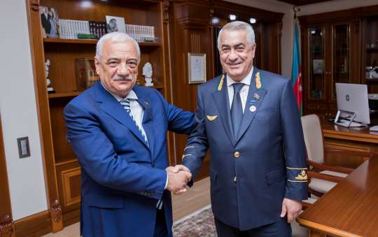 Cavid Qurbanova medal verildi – FOTOLAR