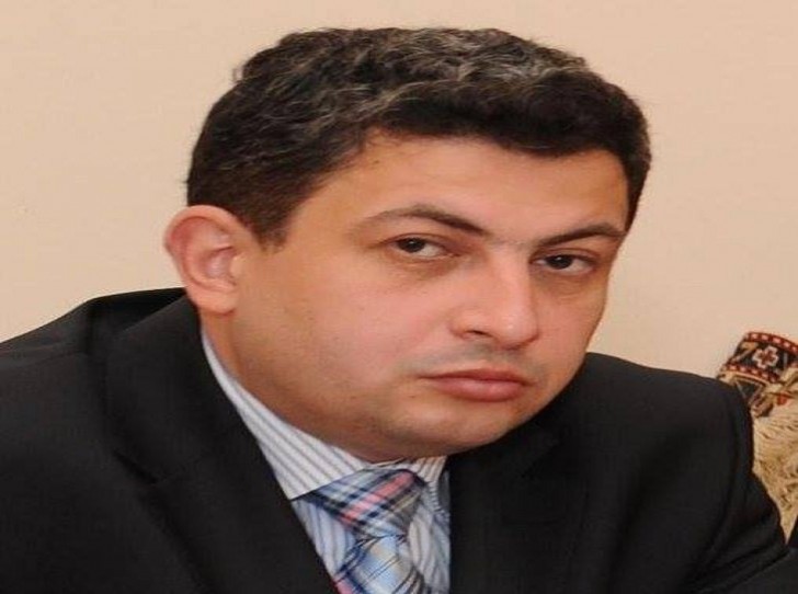 Azərbaycan dilini təhqir edən 