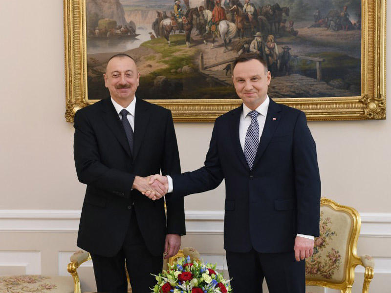 Azərbaycan və Polşa prezidentlərinin təkbətək görüşü olub - YENİLƏNİB - FOTO