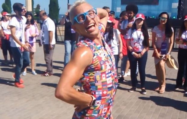 “AVROPALI SAMIRALDO” BAKININ MƏRKƏZINDƏ HƏR KƏSI COŞDURDU – VİDEO