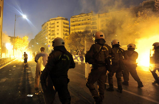 YUNANISTANDA POLIS VƏ TƏLƏBƏLƏR ARASINDA TOQQUŞMA OLUB