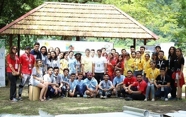 'SAY: Solidarity' davam edir