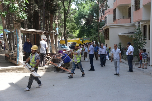 Nəsimi rayonunda aparılan genişmiqyaslı abadlıq-quruculuq işləri sakinlərin rahatlığına xidmət edir