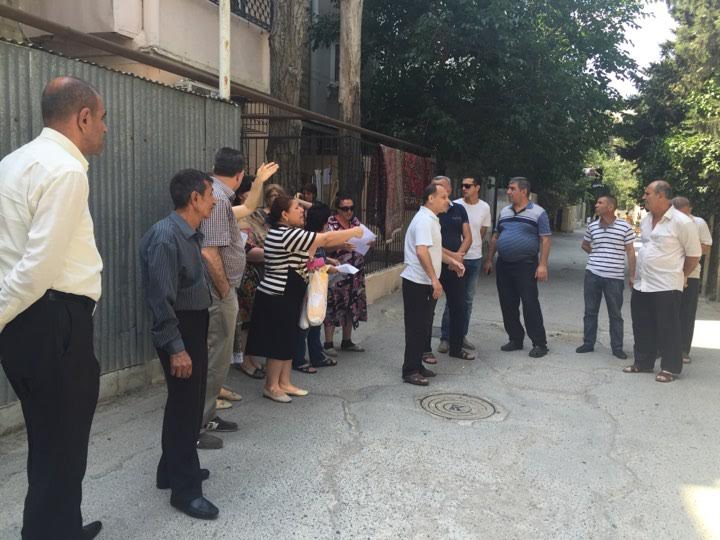 Yasamal sakinləri evlərinin sökülməsinə etiraz edir- ONLAR “SKY RESİDENSE” MMC-NİN ŞƏRTLƏRİ İLƏ RAZI DEYİLLƏR - FOTO