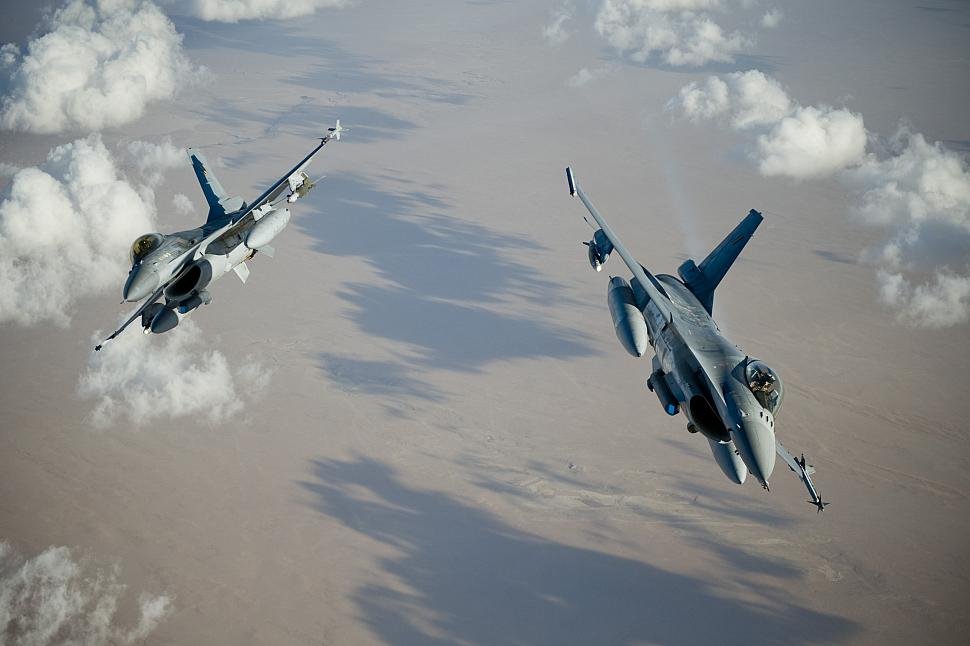 ABŞ təyyarələri öz müttəfiqlərini vurdu