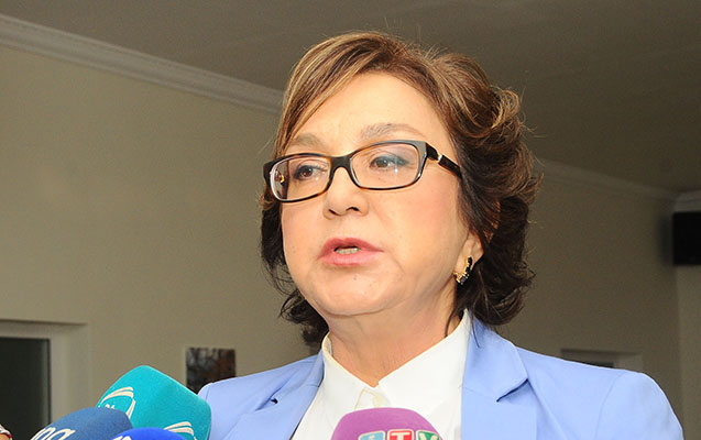 Qəbul imtahanından 1 milyondan çox pul qazandı