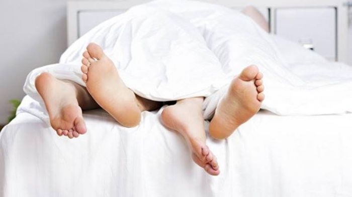 Qonaqlıqda yeyib-içdi, sonra qohumunun arvadının yataq otağına girdi və... - Bakıda